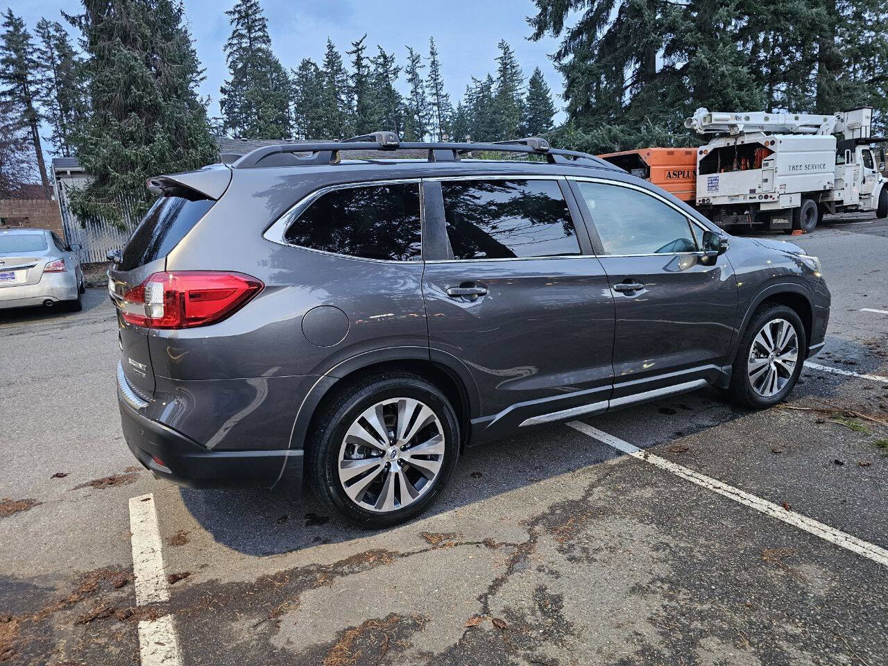 Used 2019 Subaru Ascent Limited w/ Popular Package #2 image 6