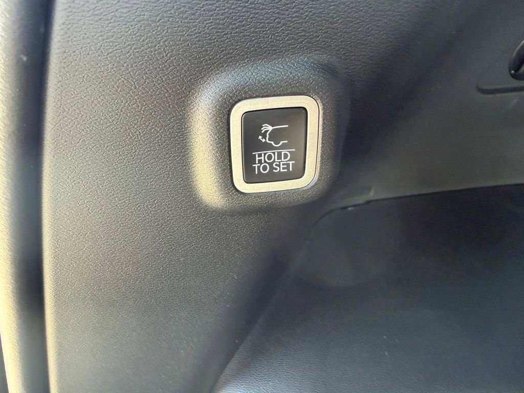 New 2026 Jeep Cherokee Limited AWD/4WD image 10