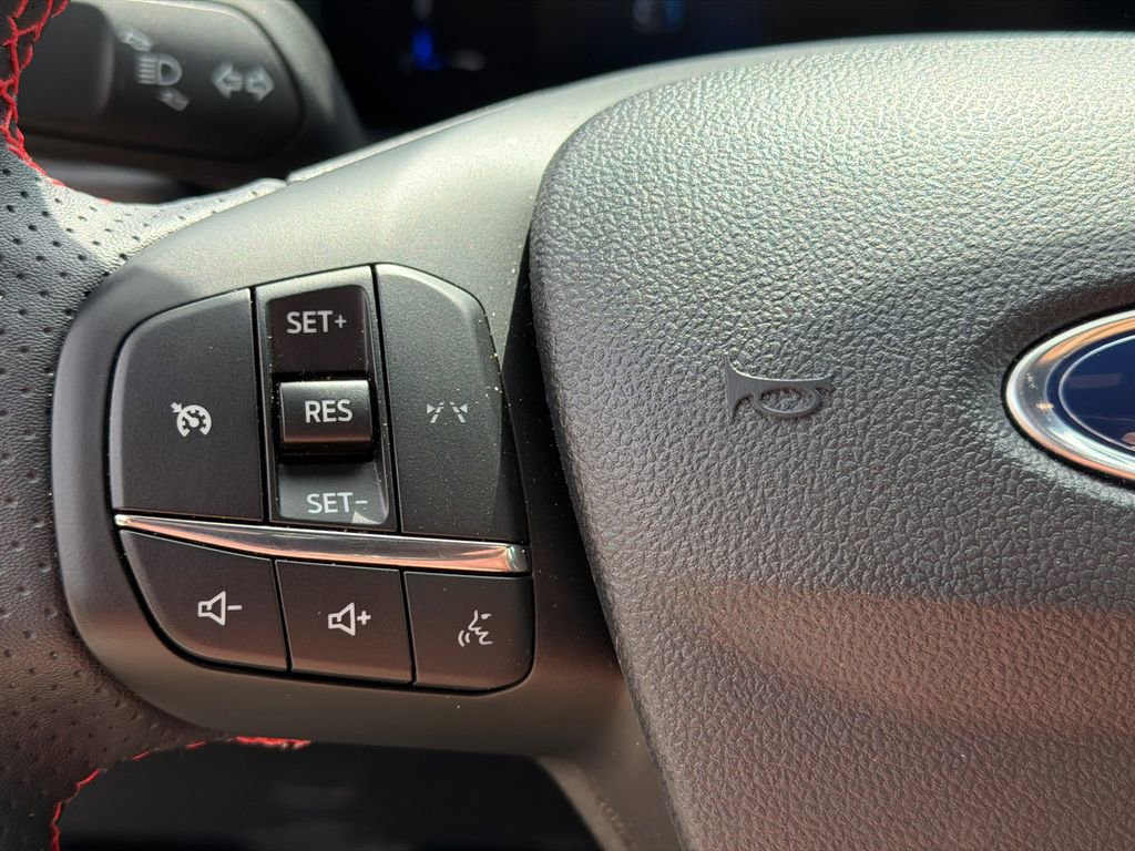 Used 2026 Ford Escape ST-Line FWD image 24