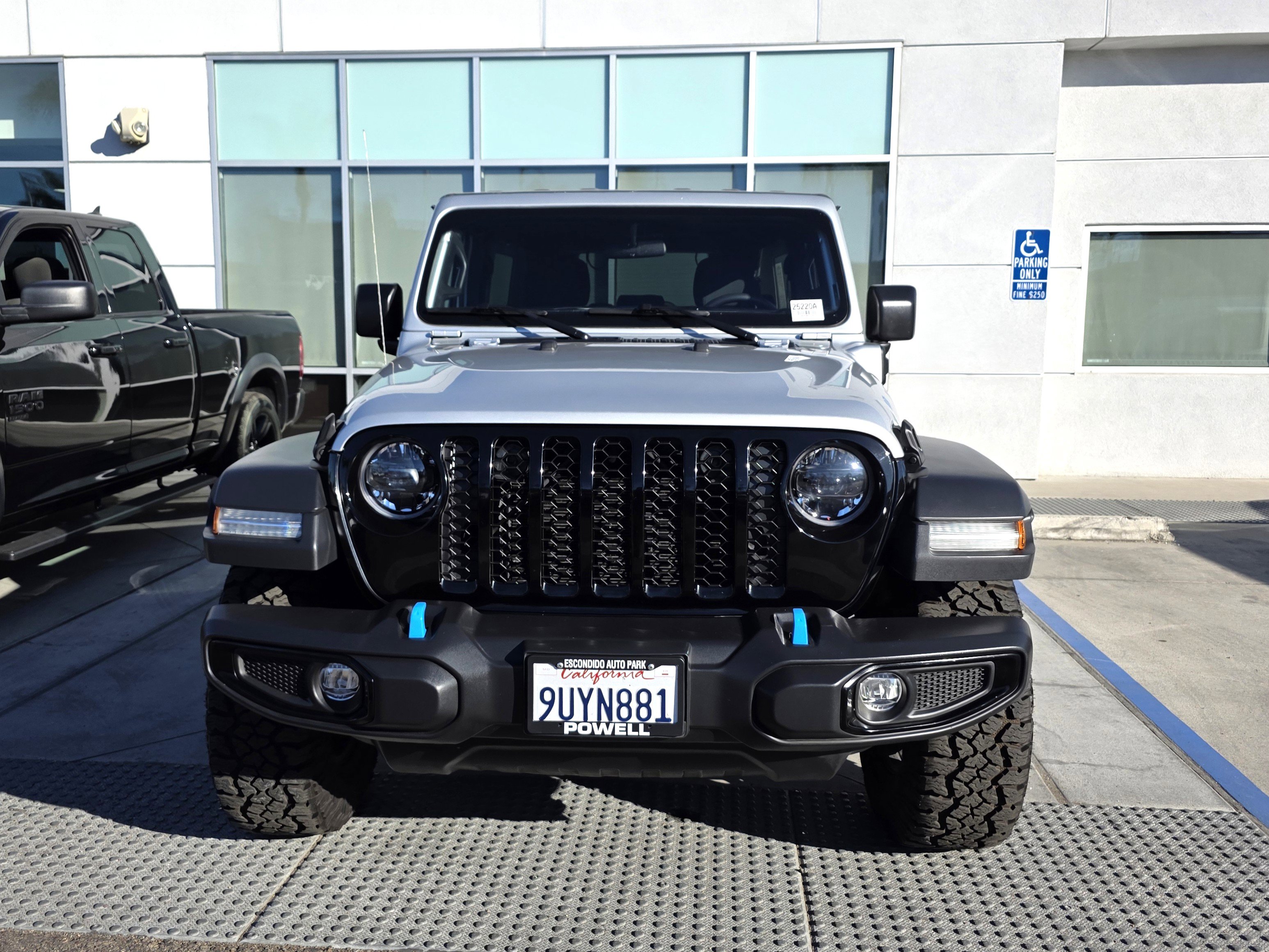 Certified 2023 Jeep Wrangler Unlimited image 7