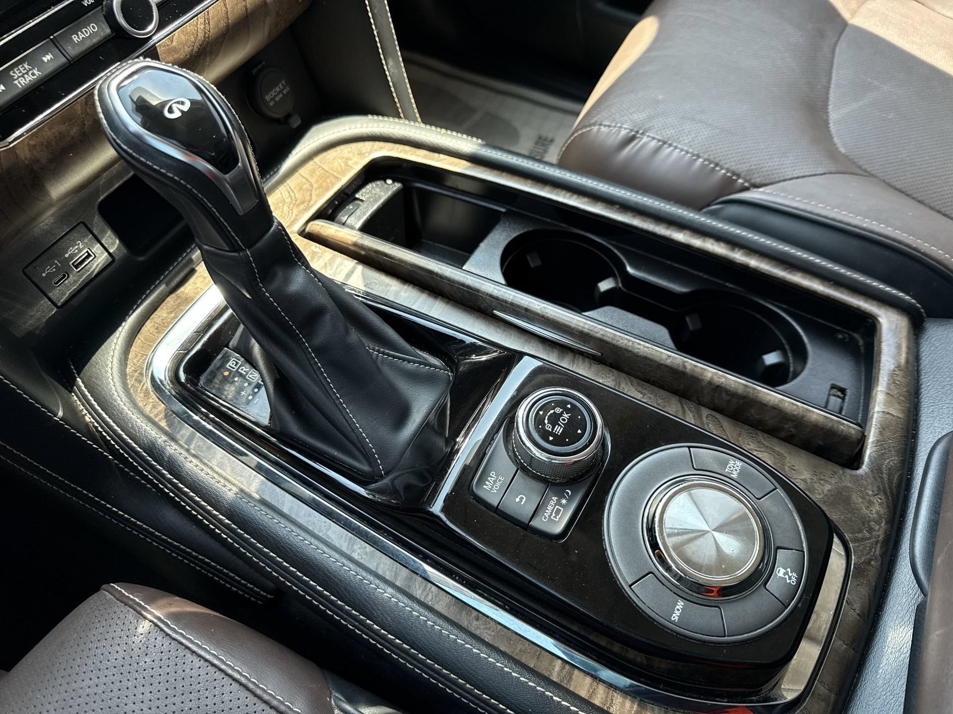 Used 2021 INFINITI QX80 Premium Select RWD image 22