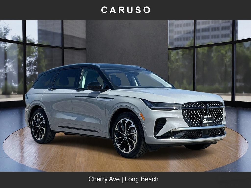 Used 2026 Lincoln Nautilus Reserve