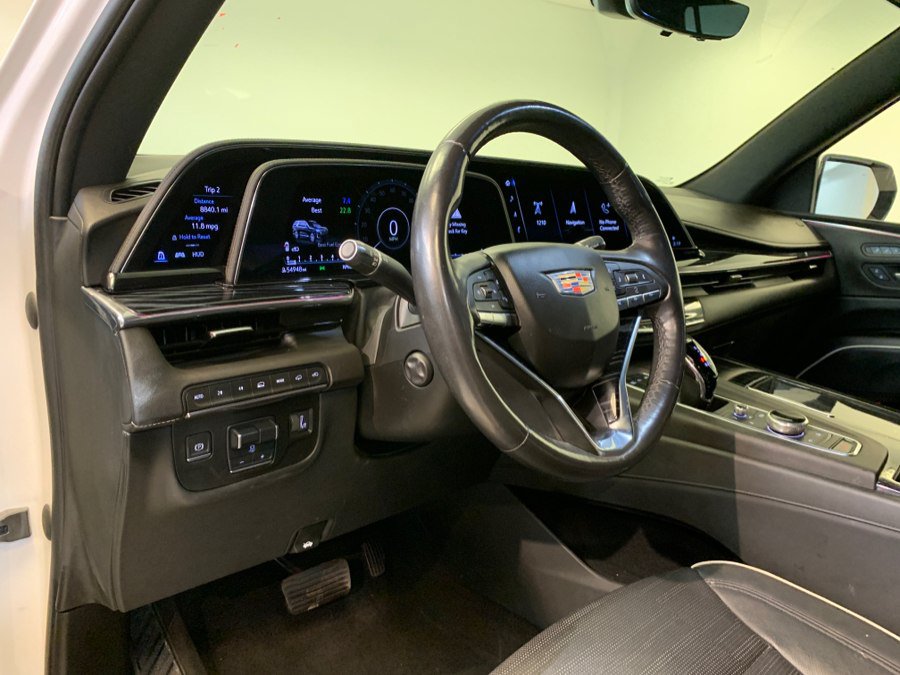 Used 2022 Cadillac Escalade ESV Sport w/ Touring Package AWD/4WD image 18