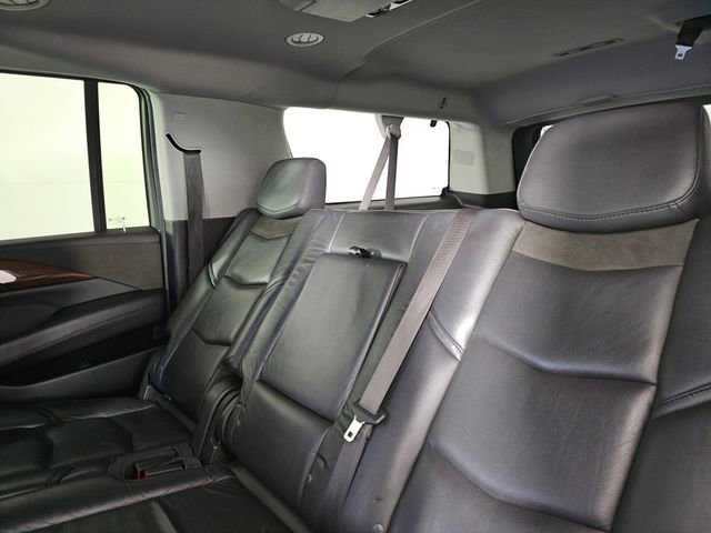 Used 2019 Cadillac Escalade ESV Luxury image 23
