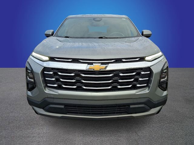 Used 2026 Chevrolet Equinox LT FWD image 2