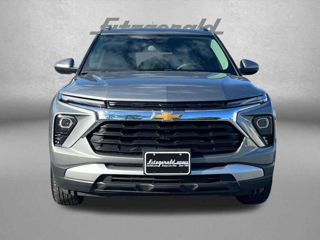 Used 2025 Chevrolet TrailBlazer LT AWD/4WD image 6