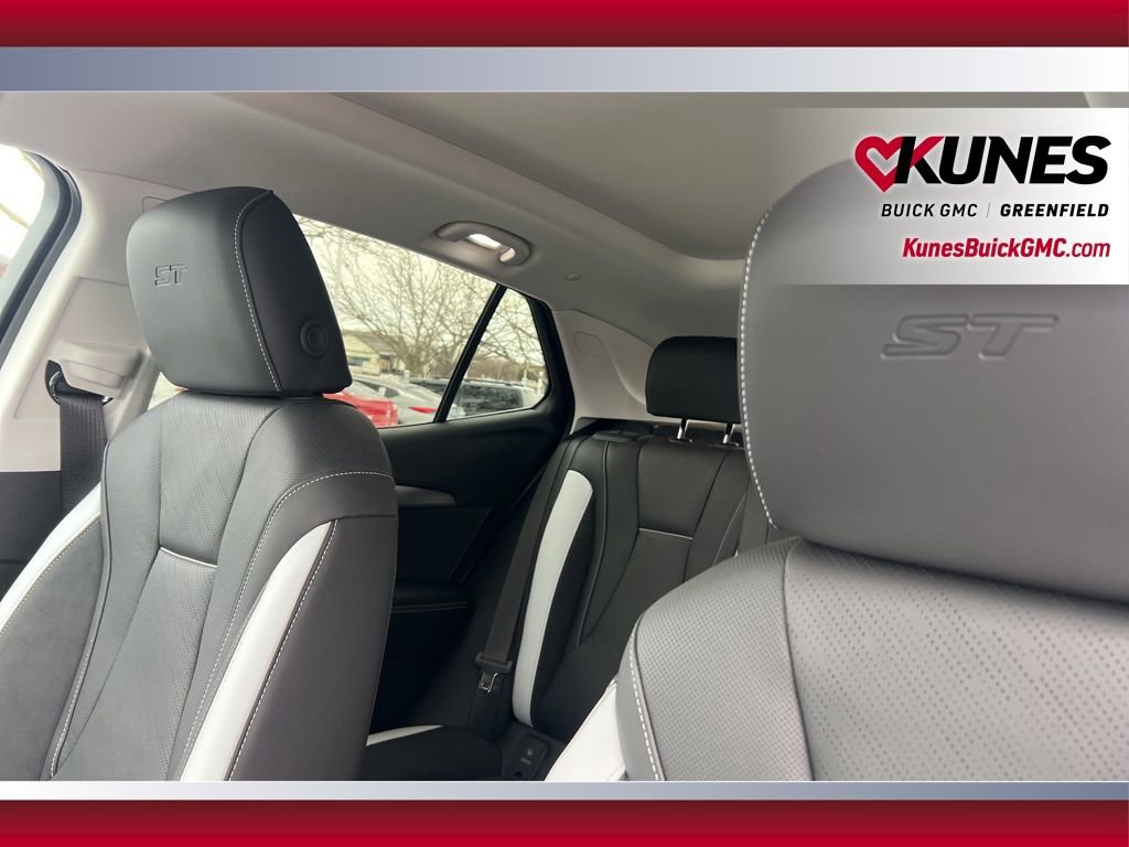 New 2026 Buick Envision Sport Touring image 34