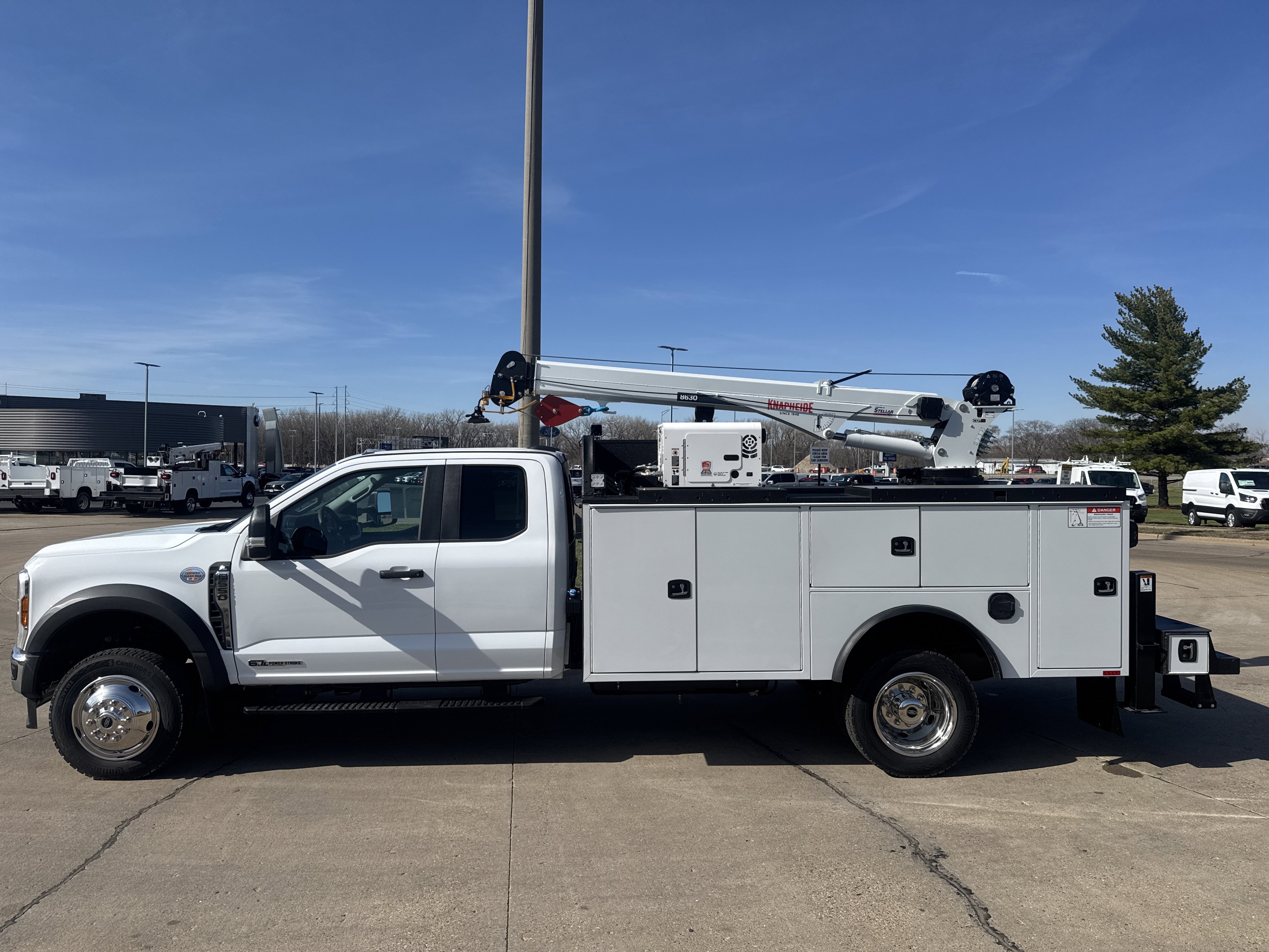 New 2026 Ford F550 4x4 Supercab Super Duty image 13