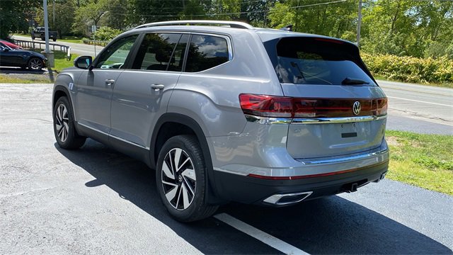 New 2026 Volkswagen Atlas SEL image 7
