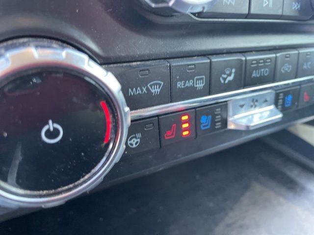 Used 2023 Ford F350 Lariat w/ Chrome Package image 36