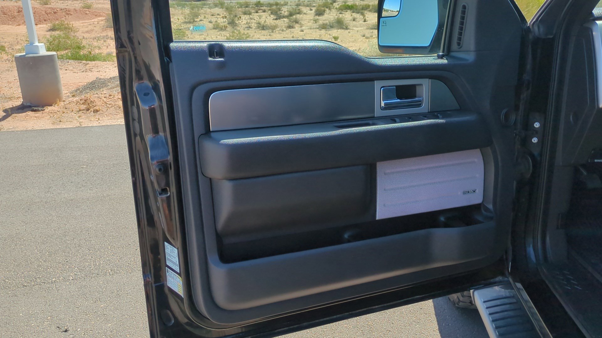 Used 2013 Ford F150 FX4 w/ Luxury Equipment Group AWD/4WD image 11