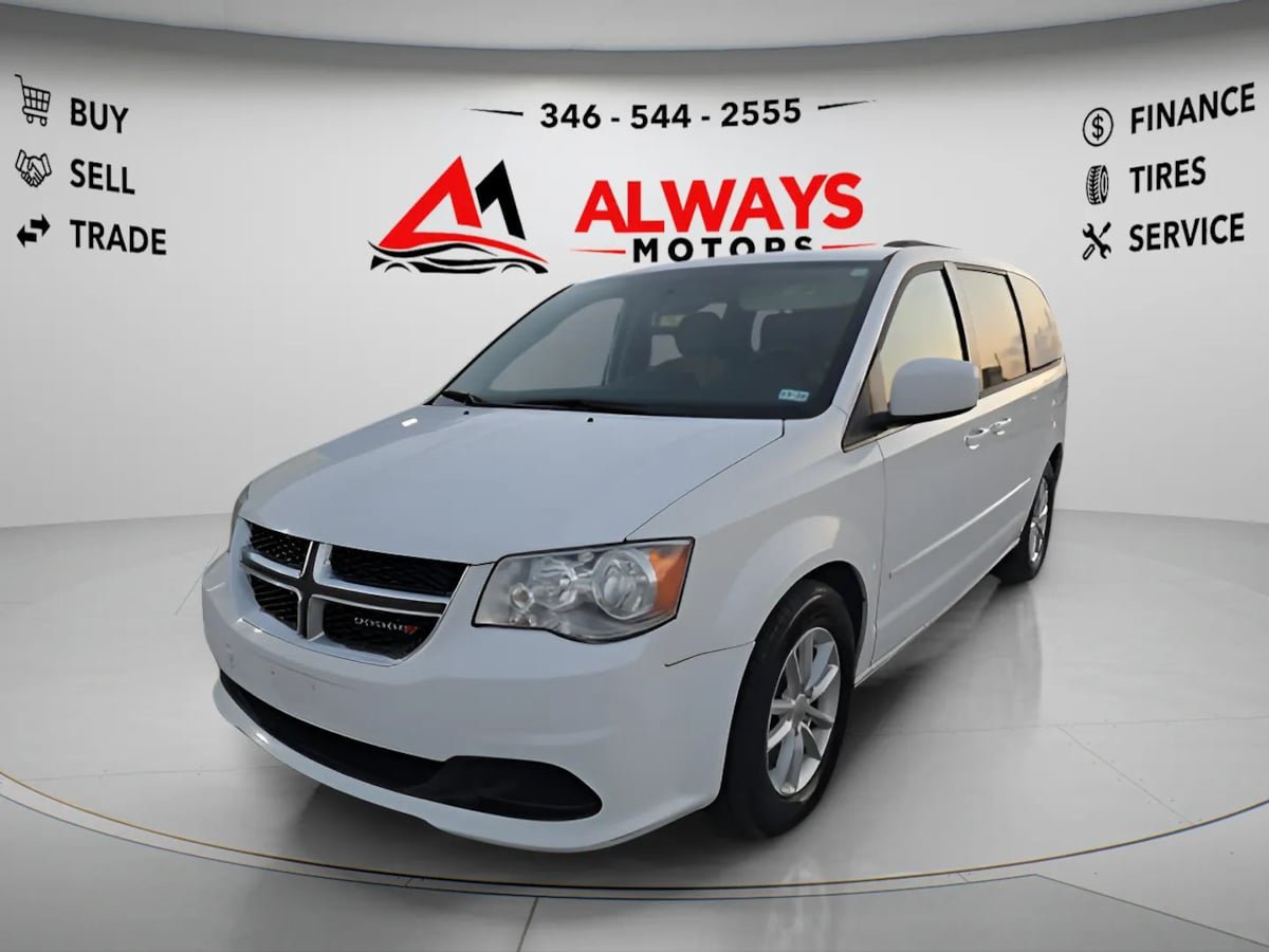 Used 2015 Dodge Grand Caravan SXT FWD image 2