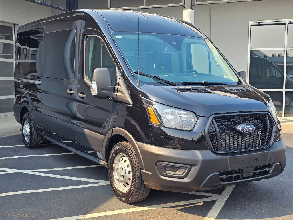 Used 2025 Ford Transit 350 XL AWD/4WD image 7