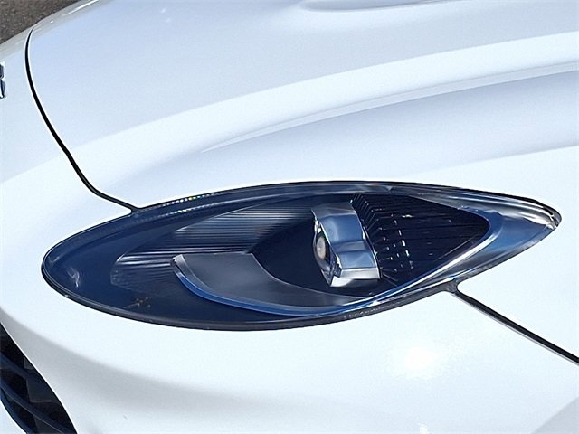 Used 2021 Aston Martin DBX image 30