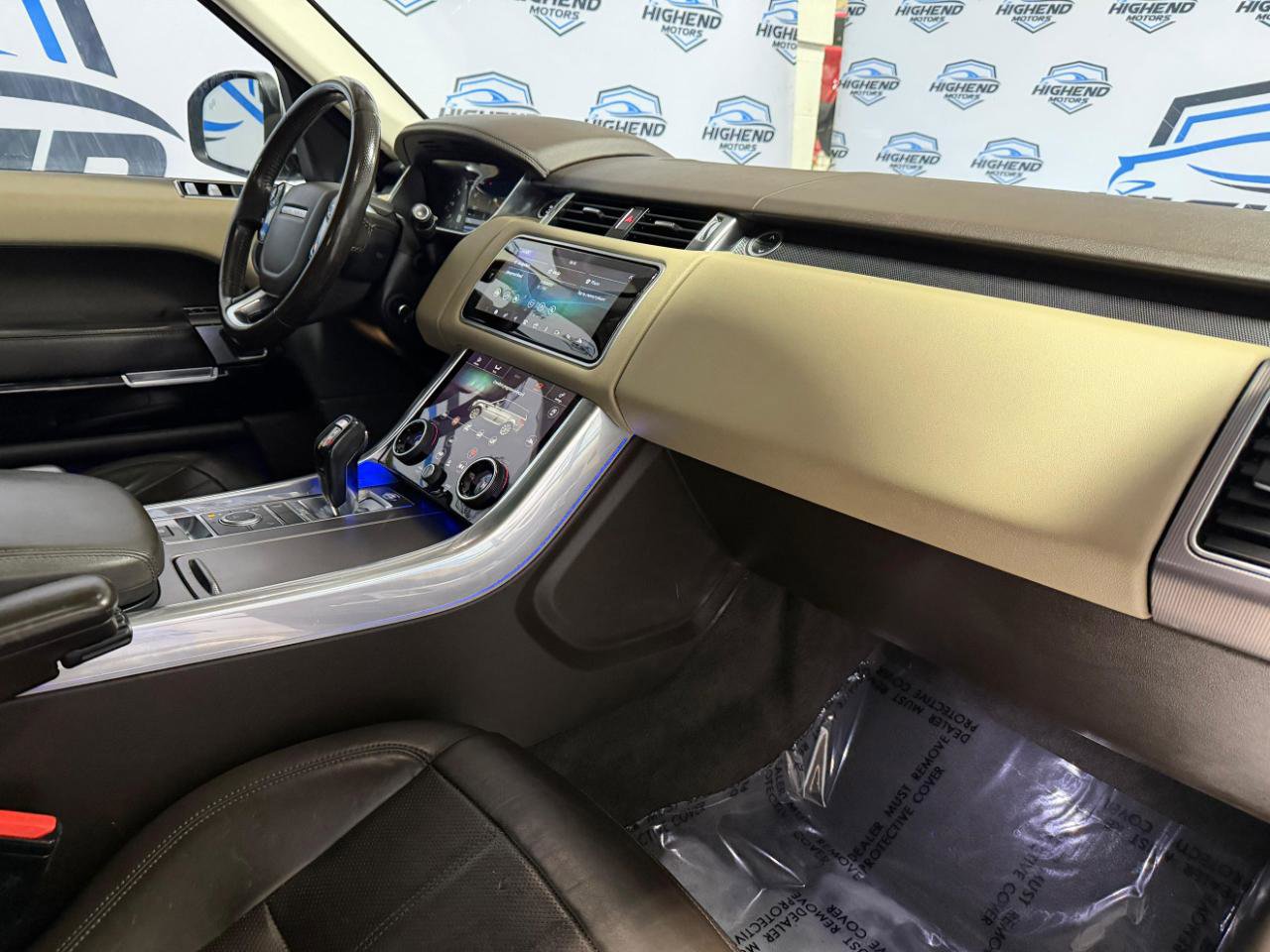 Used 2018 Land Rover Range Rover Sport HSE AWD/4WD image 27