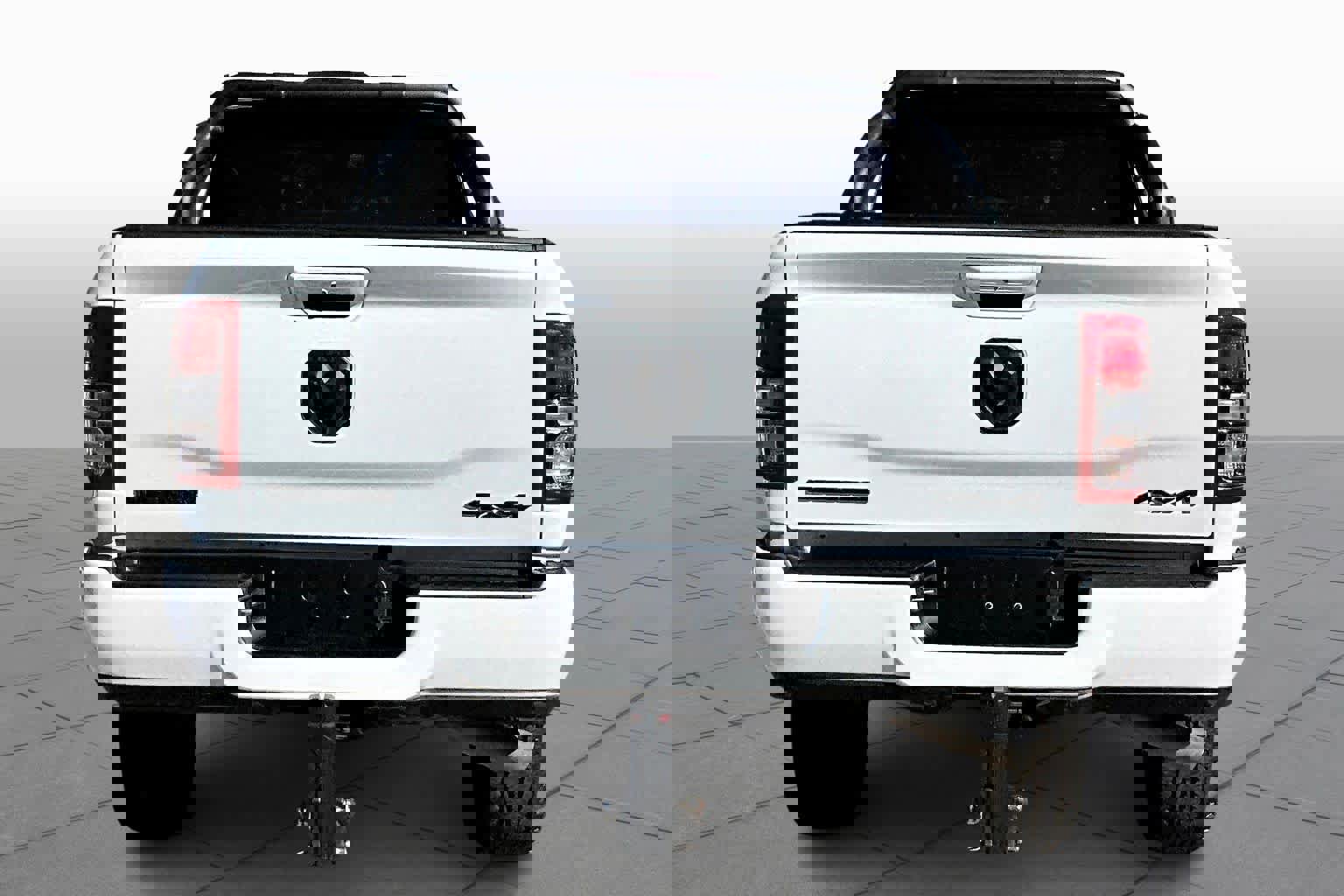 Used 2024 RAM 2500 Big Horn w/ Night Edition image 4