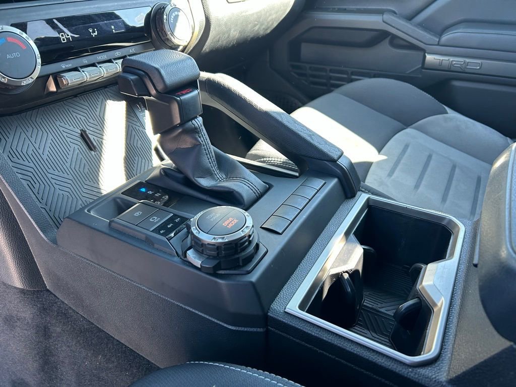 Used 2025 Toyota Tacoma TRD Sport image 21