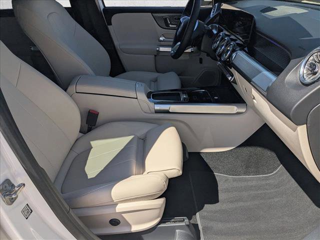 Used 2025 Mercedes-Benz GLB 250 GLB 250 image 20