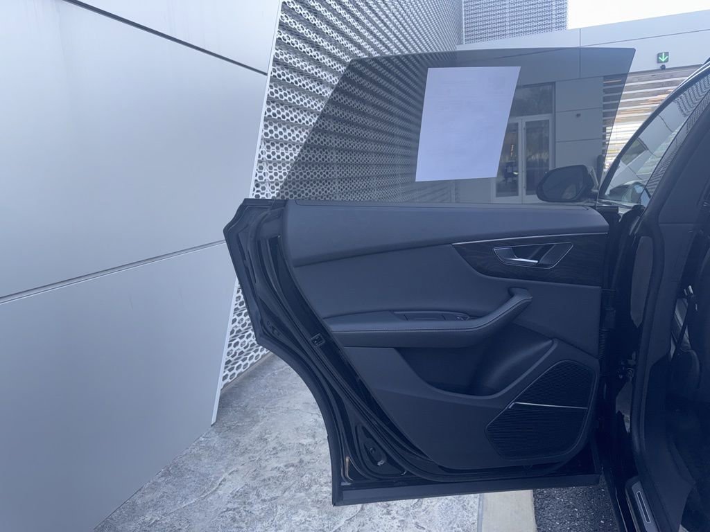 Used 2023 Audi Q8 Prestige w/ Prestige Package AWD/4WD image 47