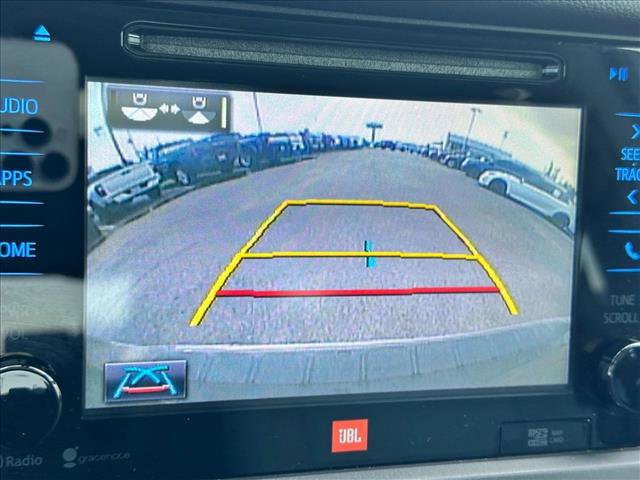 Used 2015 Toyota Sienna XLE image 14