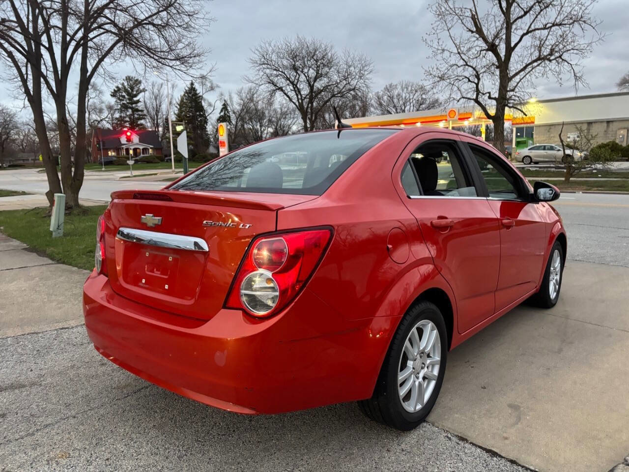 Used 2013 Chevrolet Sonic LT w/ Wheels and Fog Lamp Package image 21