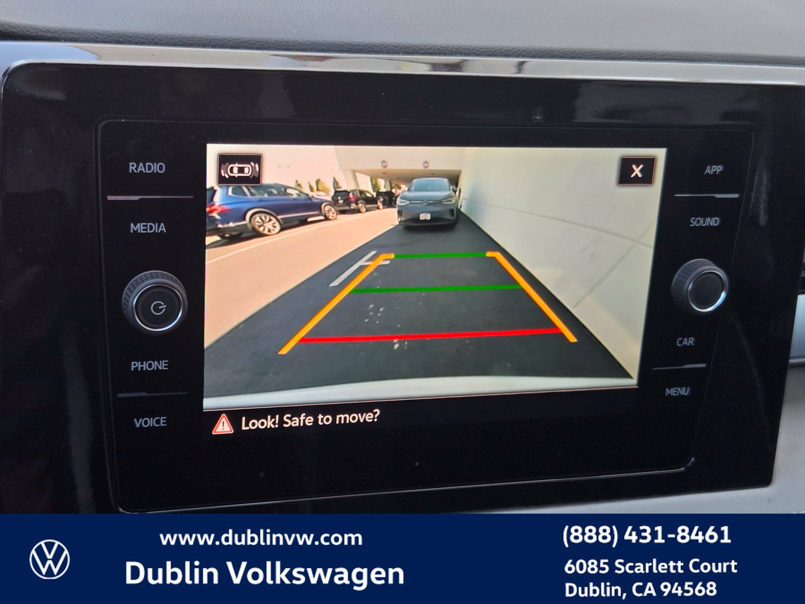 New 2026 Volkswagen Taos SE AWD/4WD image 17