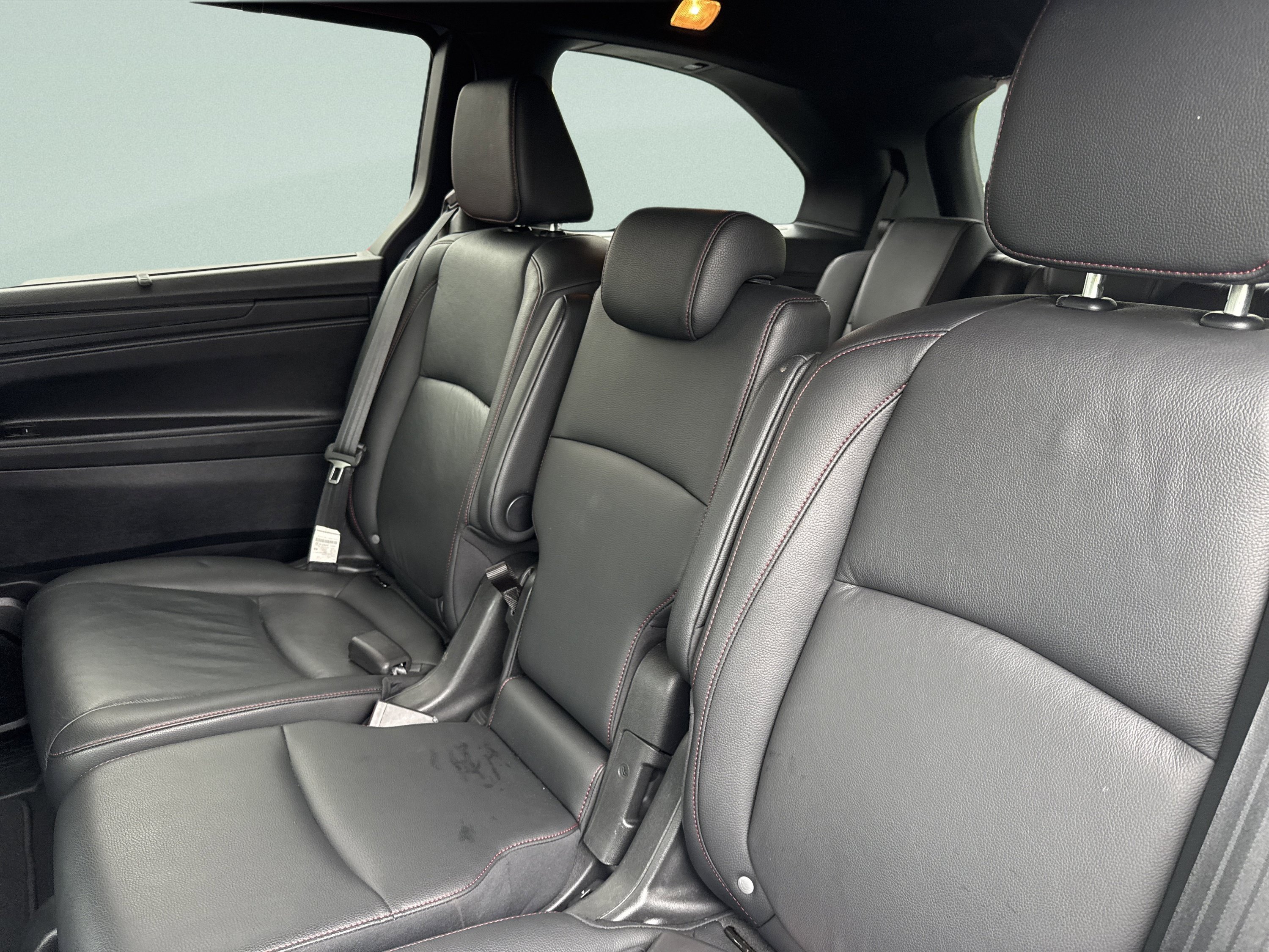 Used 2025 Honda Odyssey Sport-L image 17