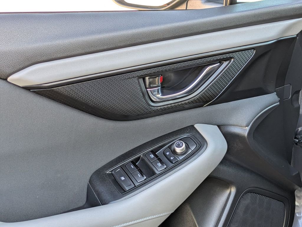 Used 2025 Subaru Outback Premium image 13