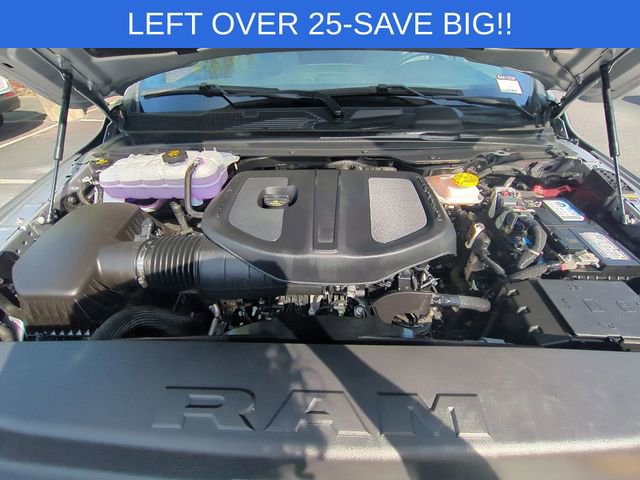 Used 2025 RAM 1500 Big Horn AWD/4WD image 39