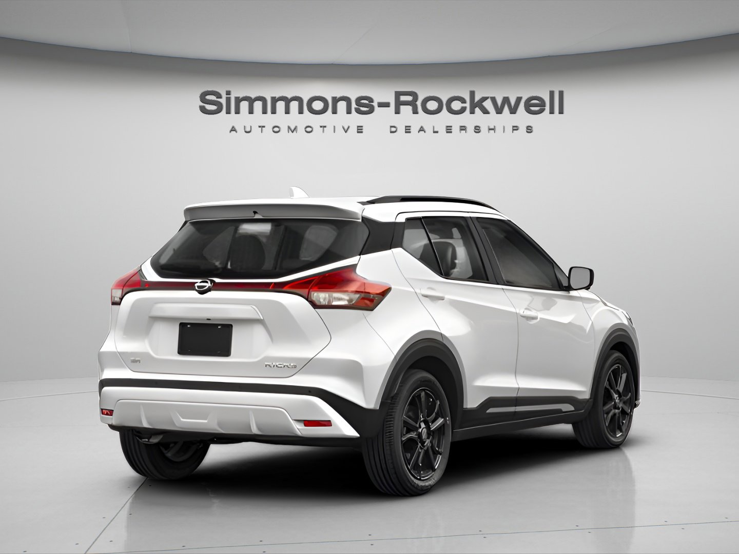 Used 2023 Nissan Kicks SR w/ SR Premium Package image 5