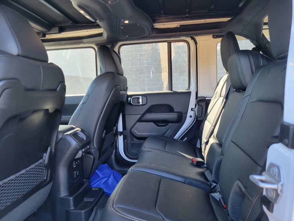 New 2025 Jeep Wrangler Unlimited Rubicon 392 image 17