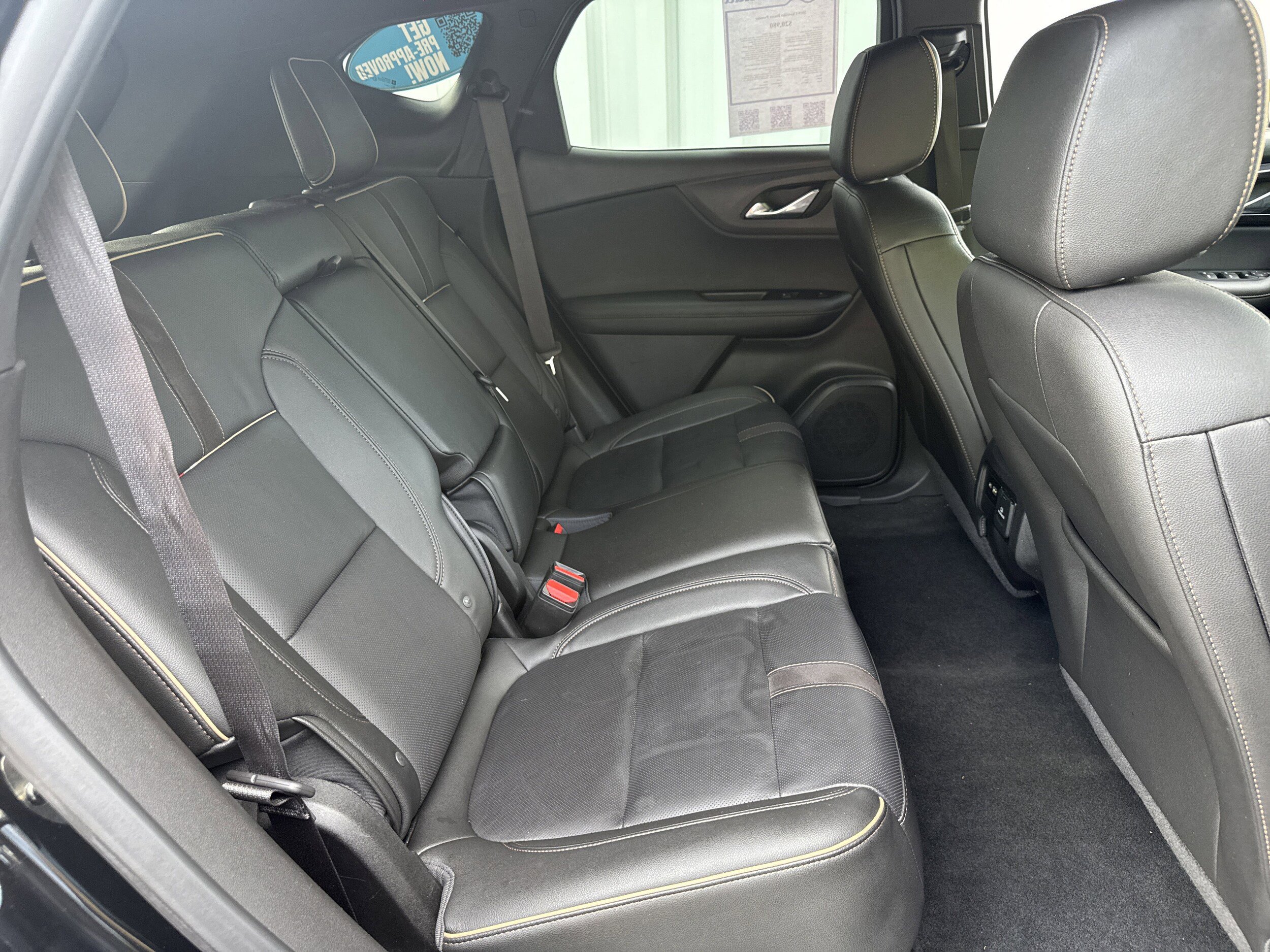 Used 2019 Chevrolet Blazer Premier w/ Sun and Wheels Package AWD/4WD image 9