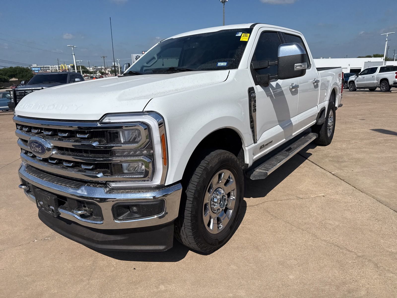 Used 2023 Ford F350 Lariat w/ Chrome Package AWD/4WD image 3