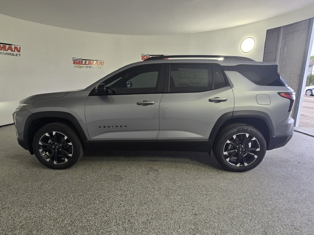 New 2026 Chevrolet Equinox RS w/ Convenience Package III FWD image 5