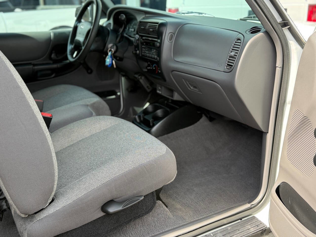 Used 2001 Ford Ranger XLT AWD/4WD image 71