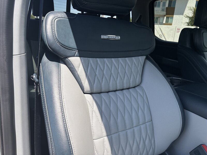 Used 2024 Ford F250 Limited AWD/4WD image 43