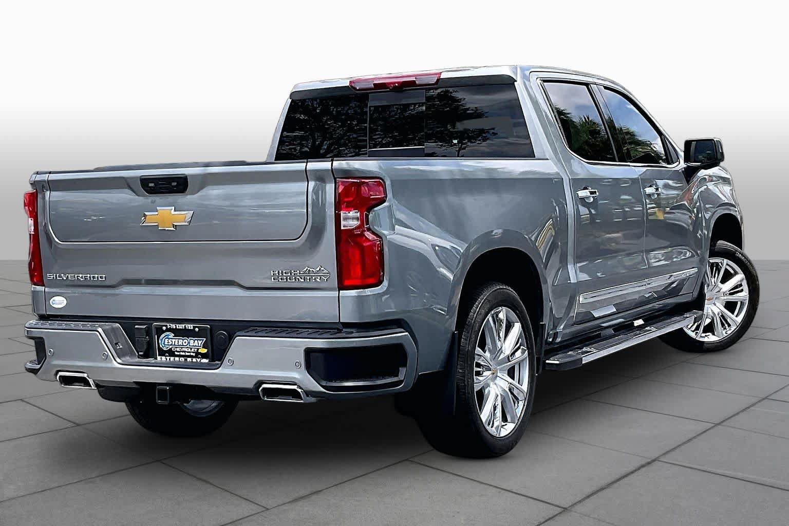 Used 2026 Chevrolet Silverado 1500 High Country w/ High Country Premium Package AWD/4WD image 25