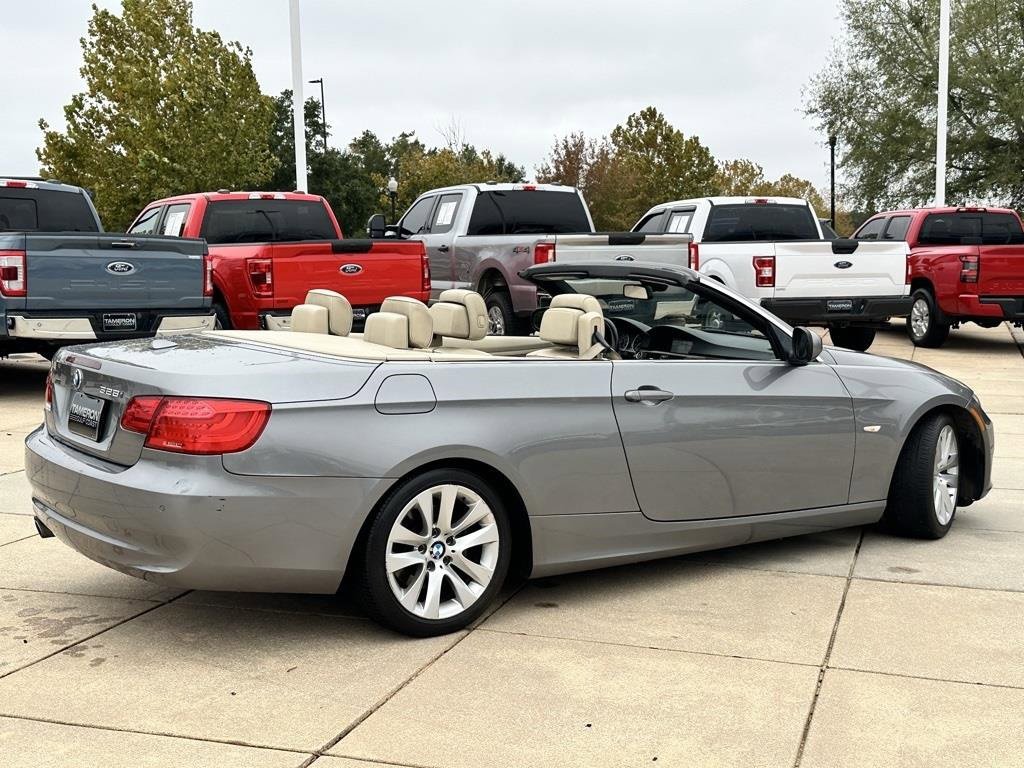 Used 2012 BMW 328i Convertible image 29