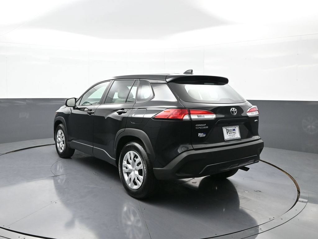 Certified 2022 Toyota Corolla Cross L AWD/4WD image 8