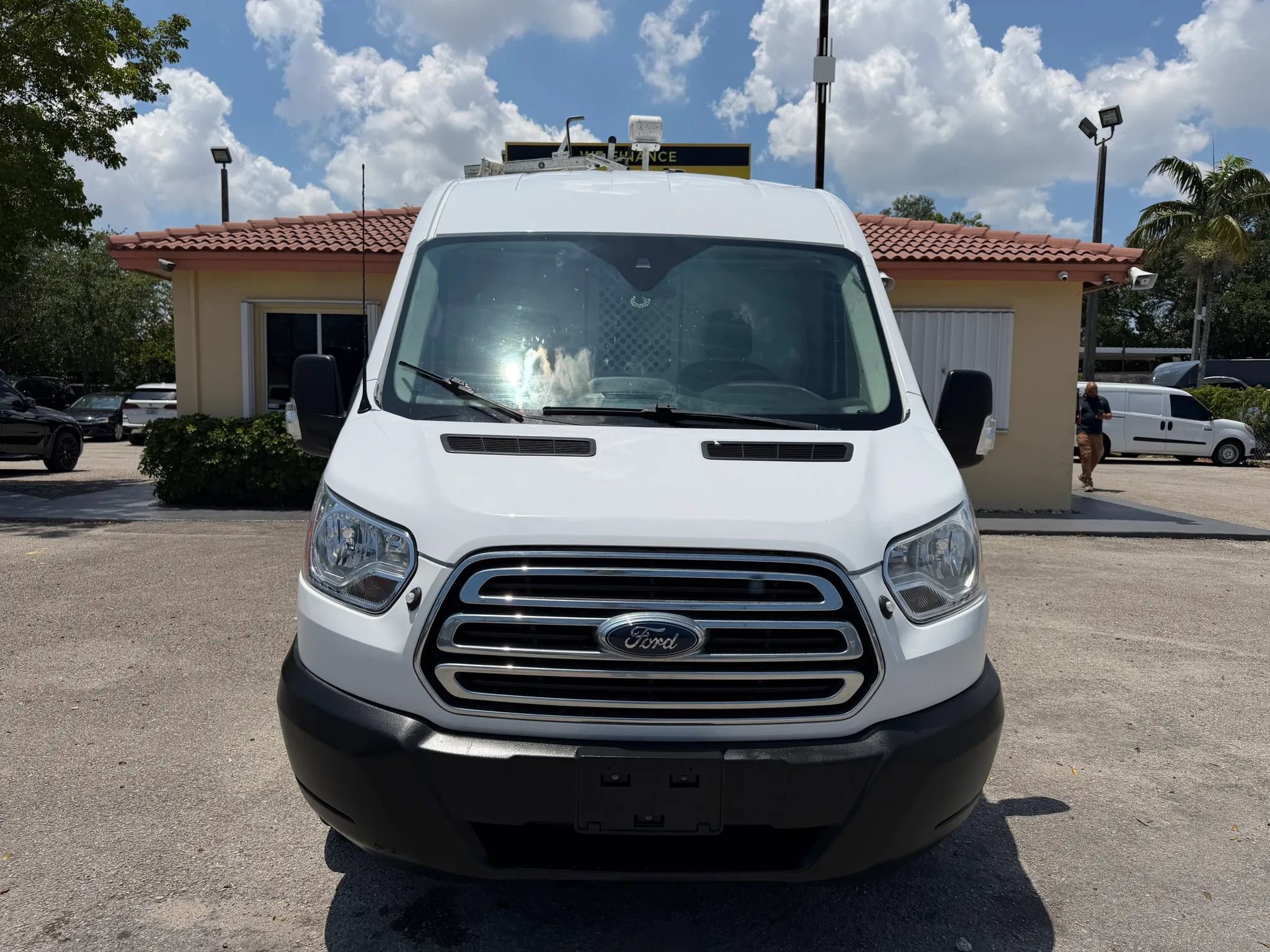 Used 2019 Ford Transit 250 148 Medium Roof w/ Exterior Upgrade Package RWD image 10