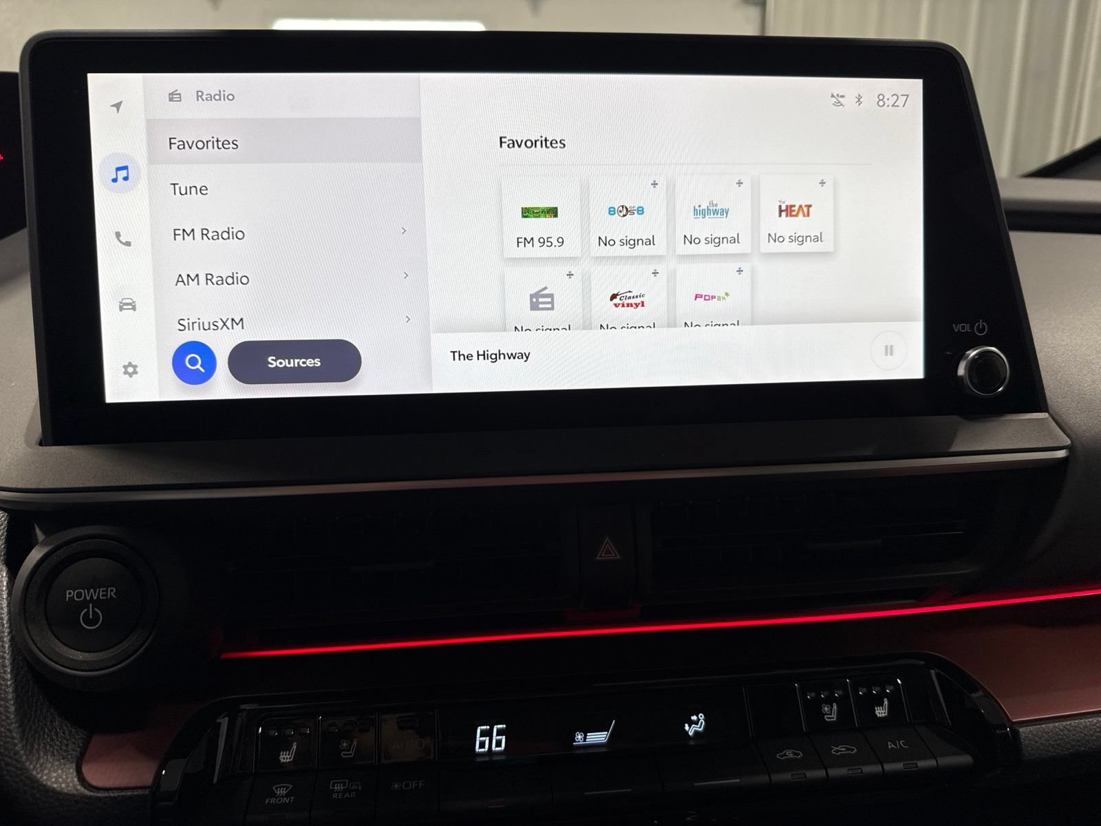 New 2025 Toyota Prius Plug-In Hybrid w/ Limited Premium Package FWD image 25