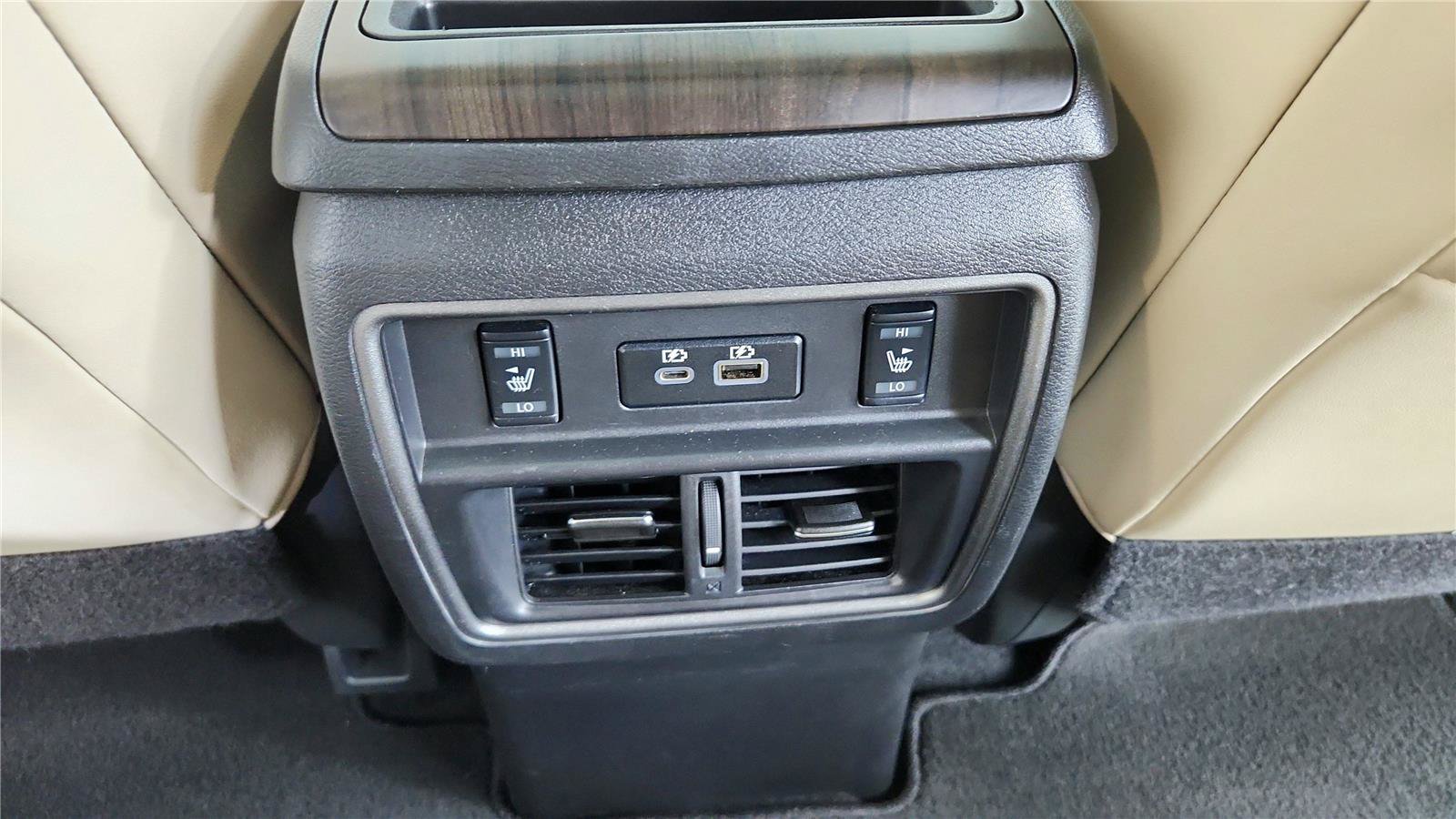 Used 2023 Nissan Murano Platinum w/ Cargo Package FWD image 23