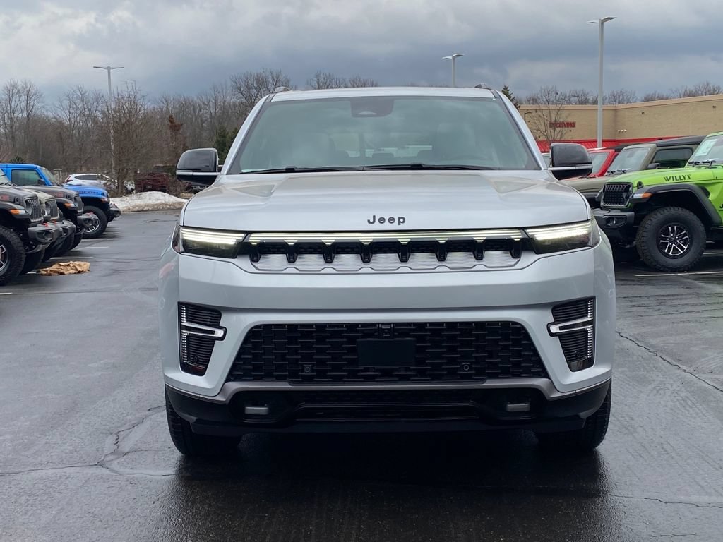 New 2026 Jeep Grand Wagoneer L 4WD w/ Premium Group I image 2