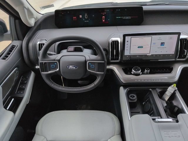 New 2027 Ford Expedition Max Platinum AWD/4WD image 16