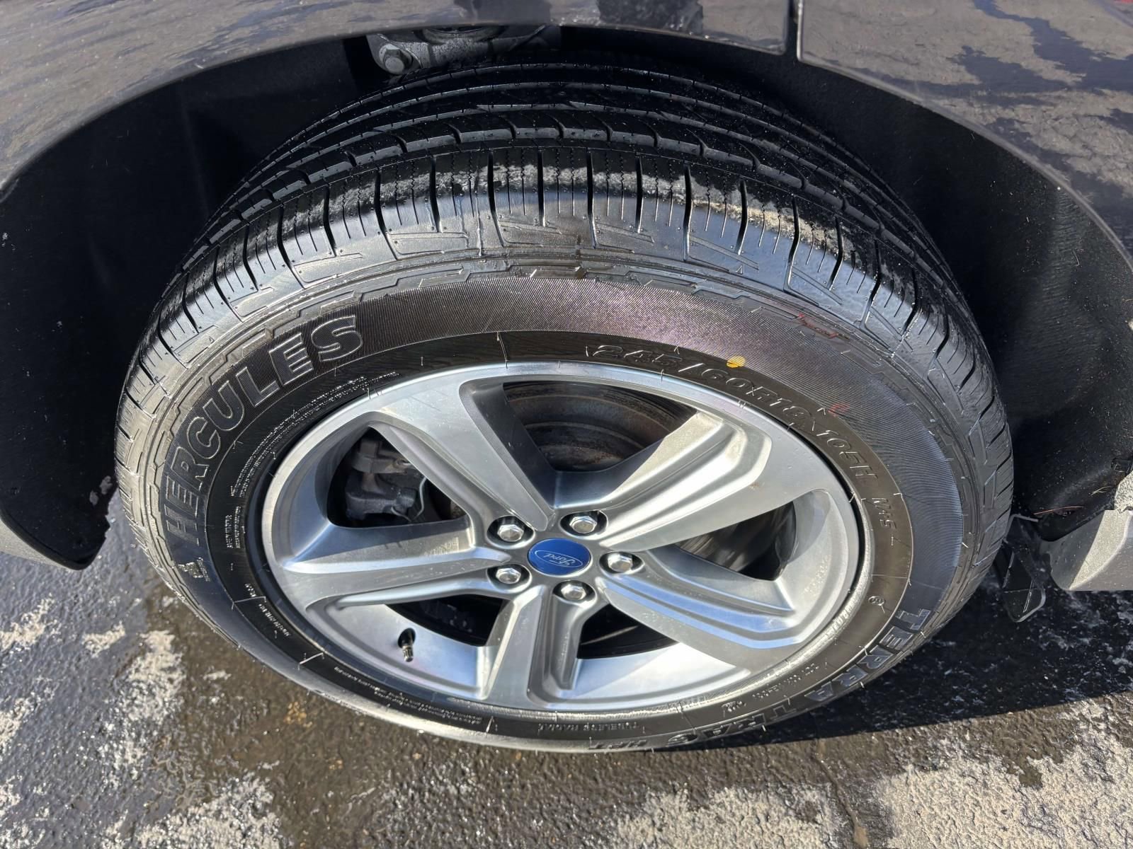 Used 2022 Ford Edge SEL w/ Convenience Package image 12