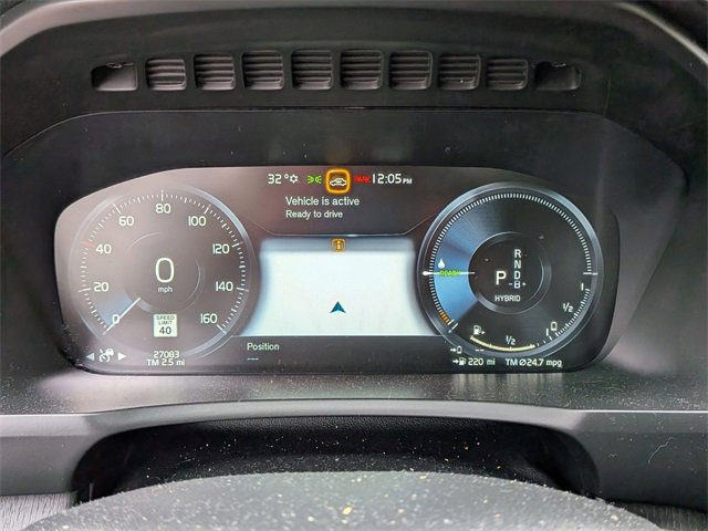 Certified 2022 Volvo XC90 T8 Inscription w/ Lounge Package image 9