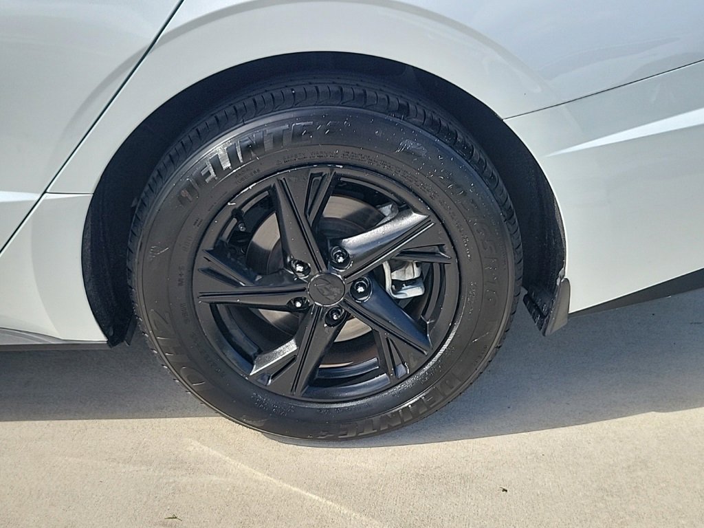 Used 2021 Hyundai Sonata SE image 4