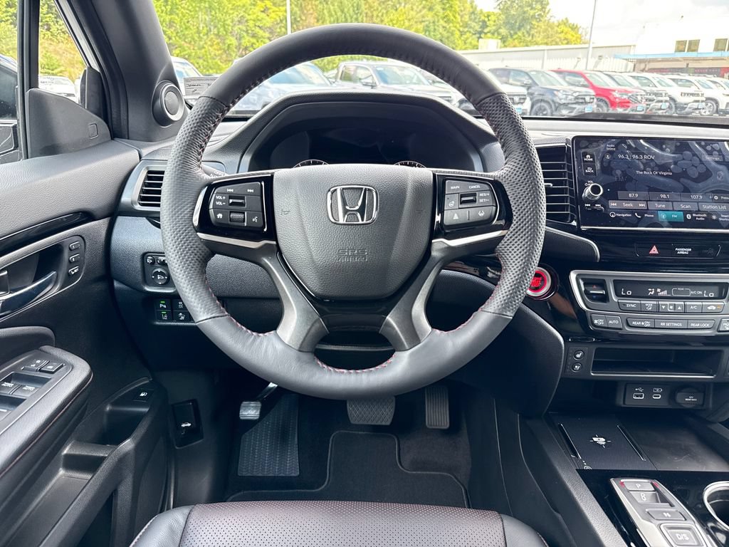 New 2026 Honda Ridgeline Black Edition image 15