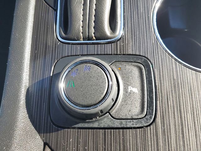 Used 2018 GMC Acadia SLT image 37