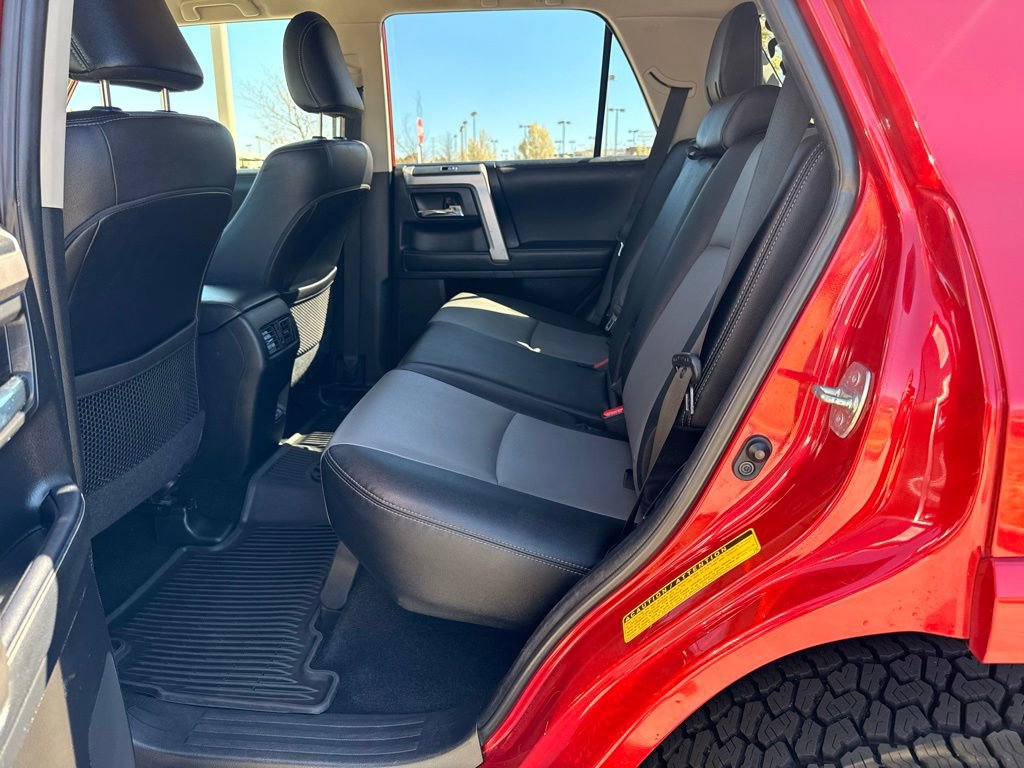 Used 2022 Toyota 4Runner SR5 Premium AWD/4WD image 25